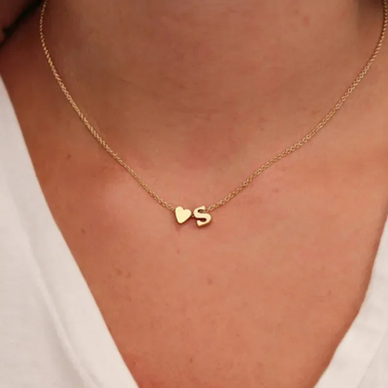 Collier Initiale Personnalisé – Pendentif élégant en Or ou Argent