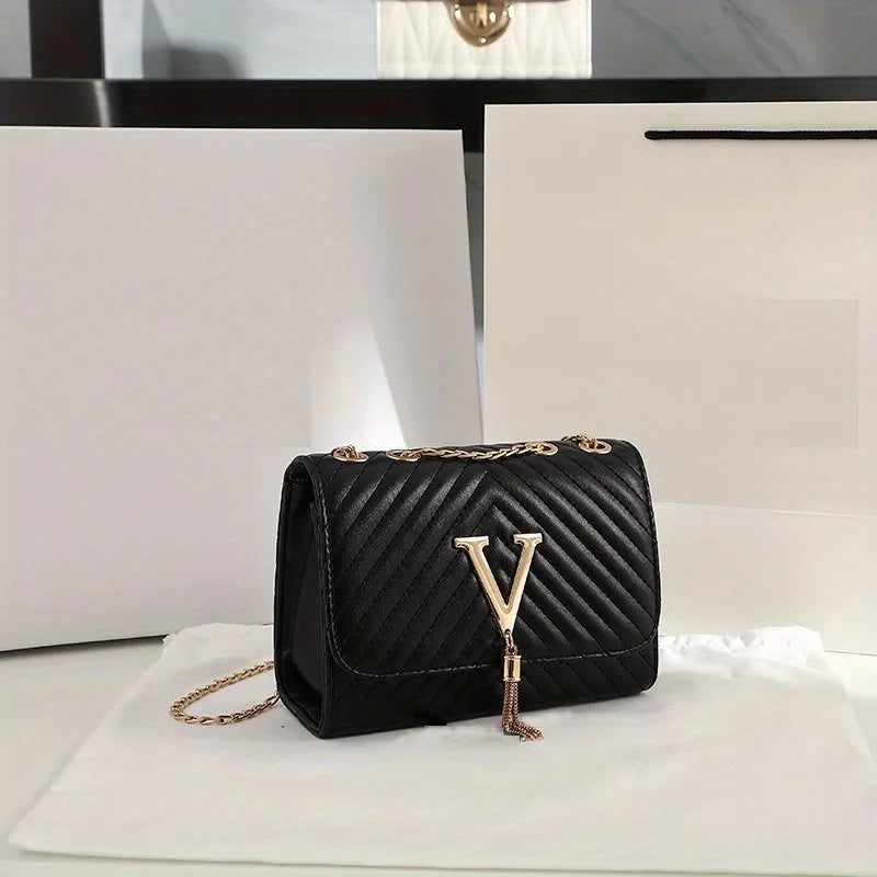 Sac à Main Femme Élégant – Blanc, Noir ou Rose – Chaîne Dorée & Finition Matelassée